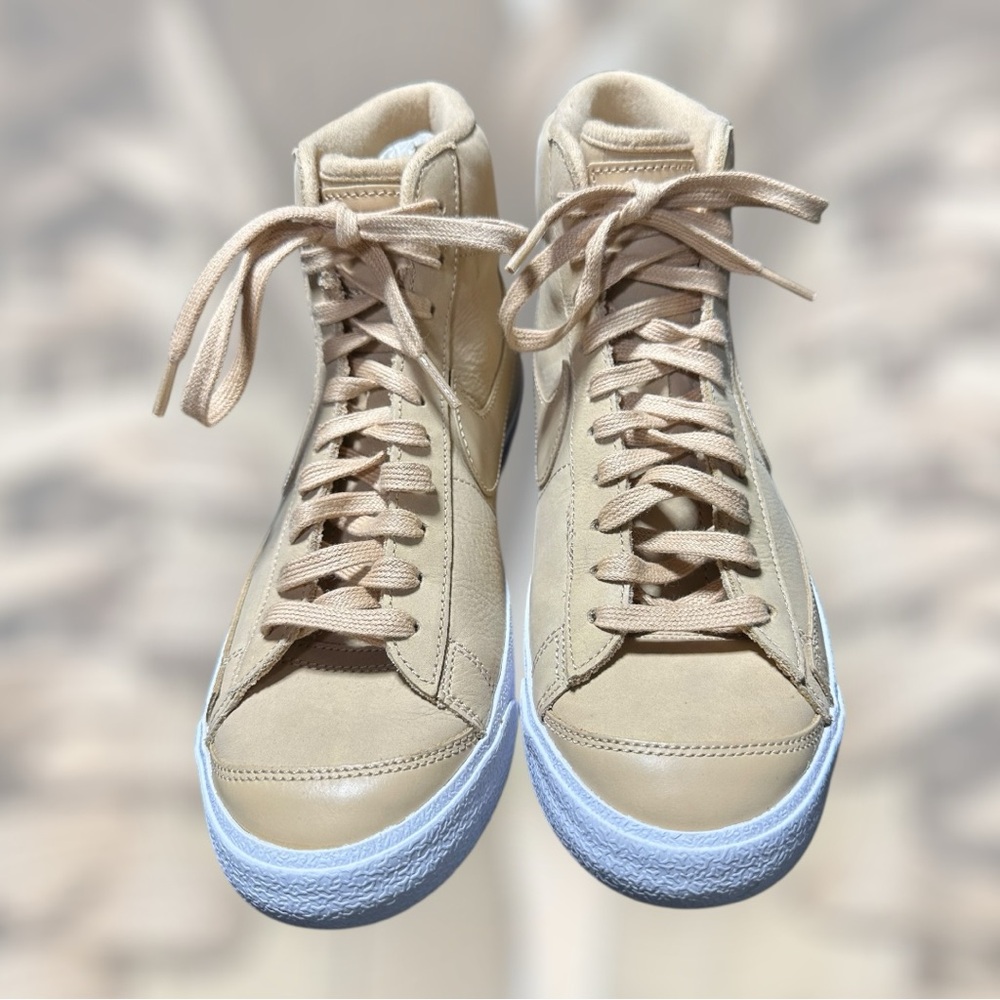 Women’s Nike Blazer Mid PRM MF Tan/White Size 9.5